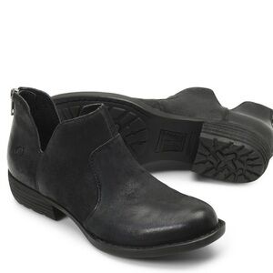 Born Kerri ankle boots